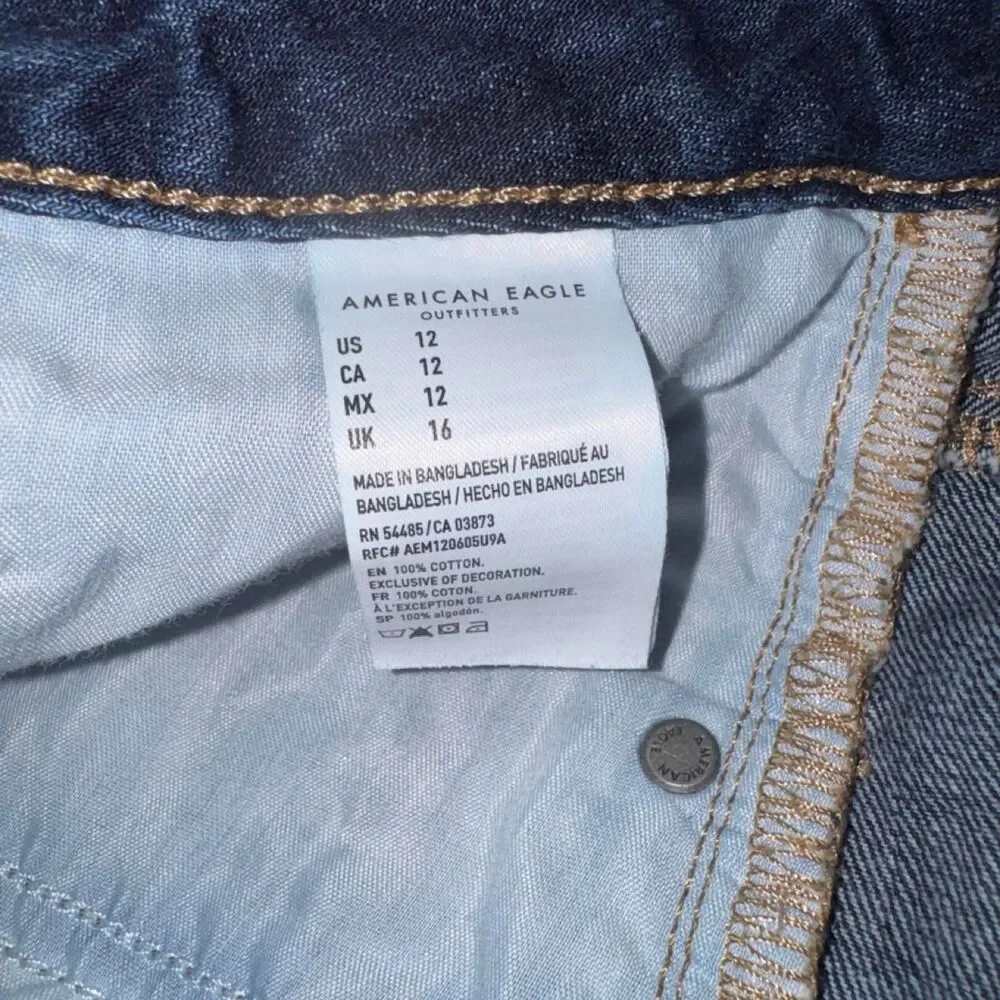 American Eagle Tomgirl Shortie Dark Wash Shorts Size 12